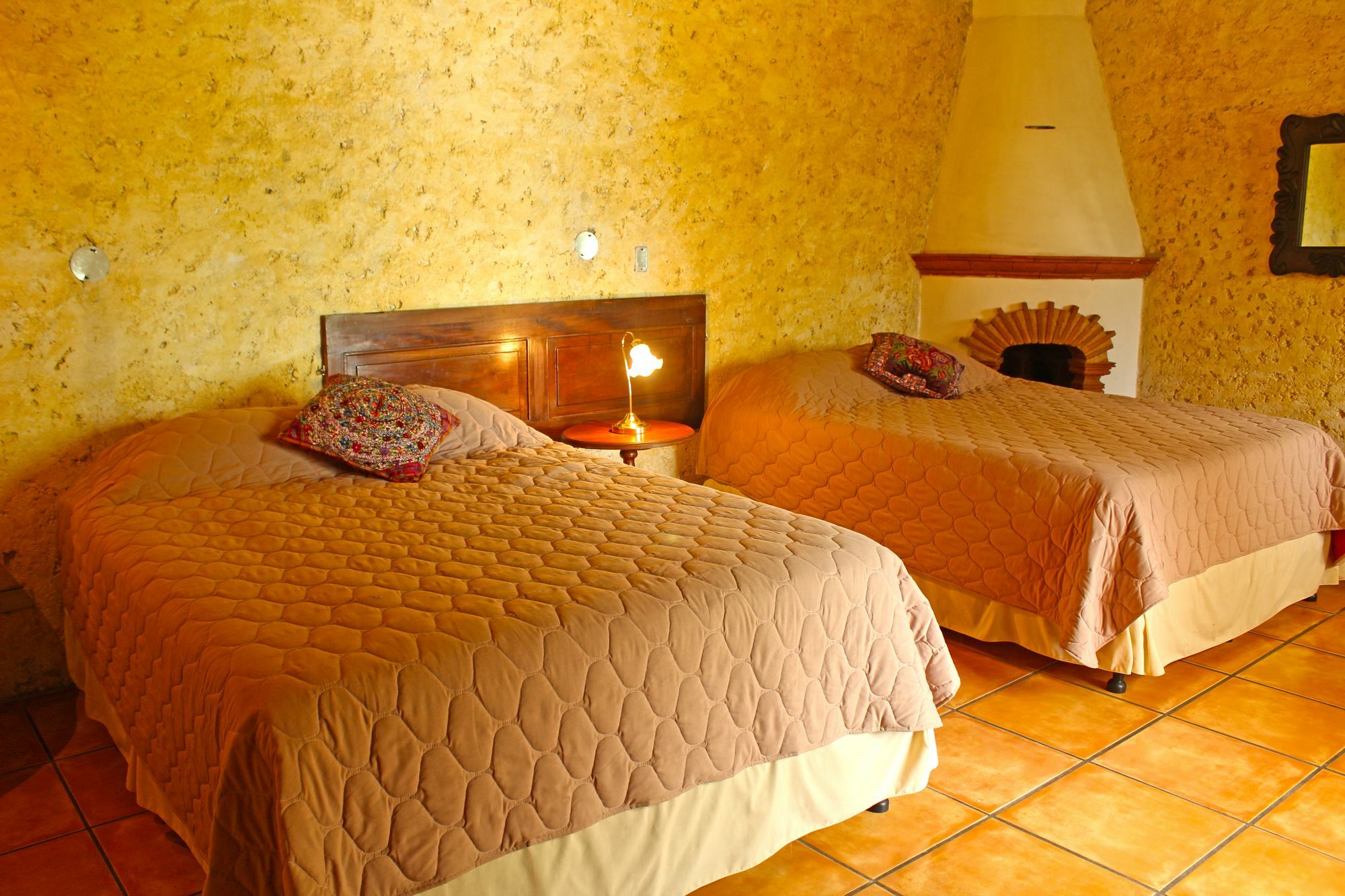 Naif Boutique Hotel Antigua Kültér fotó
